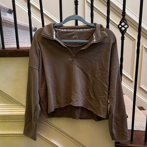 Aerie Green Cropped Zip Up Size Medium